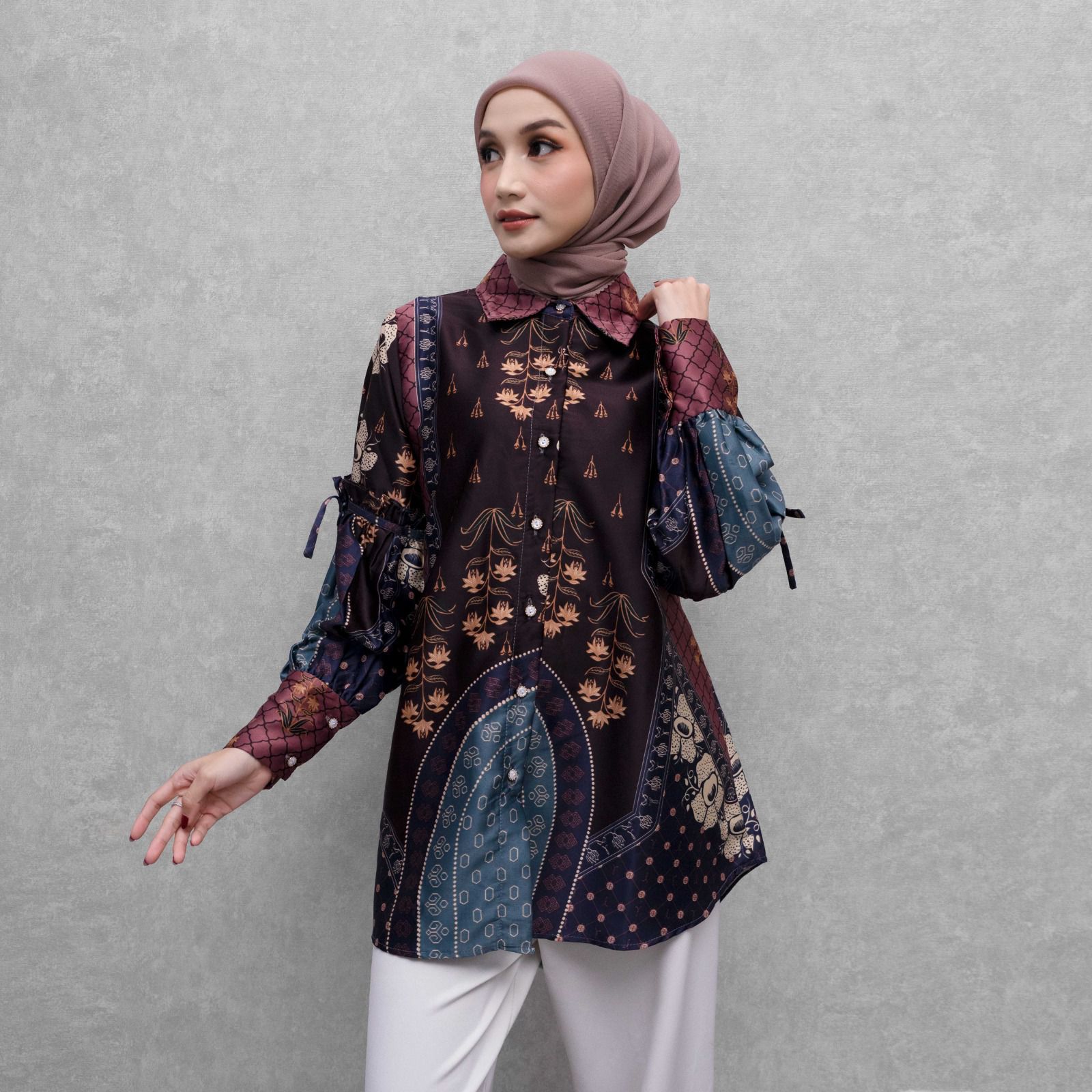 Sabira Blouse